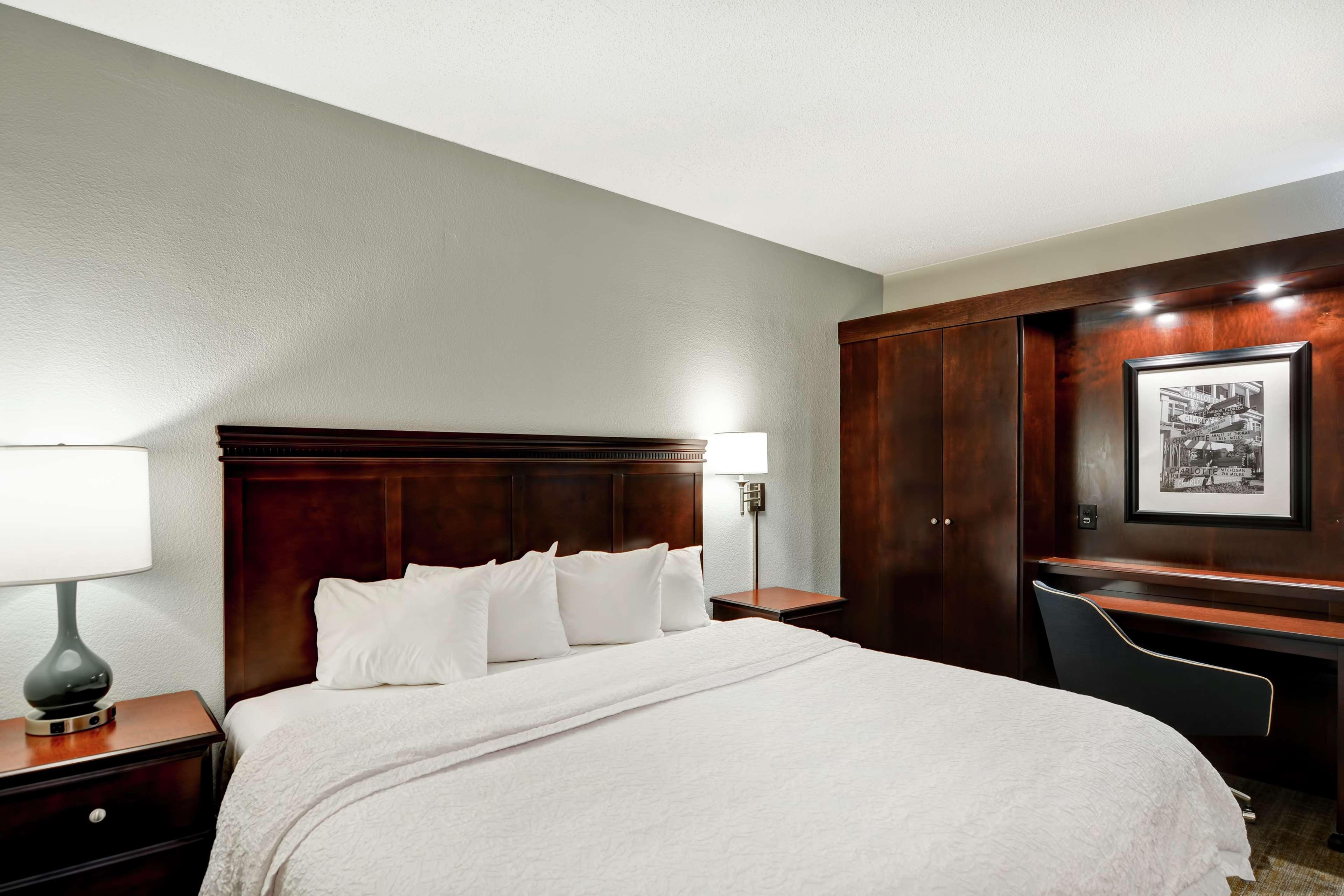 Hampton Inn Charlotte-Gastonia Bagian luar foto