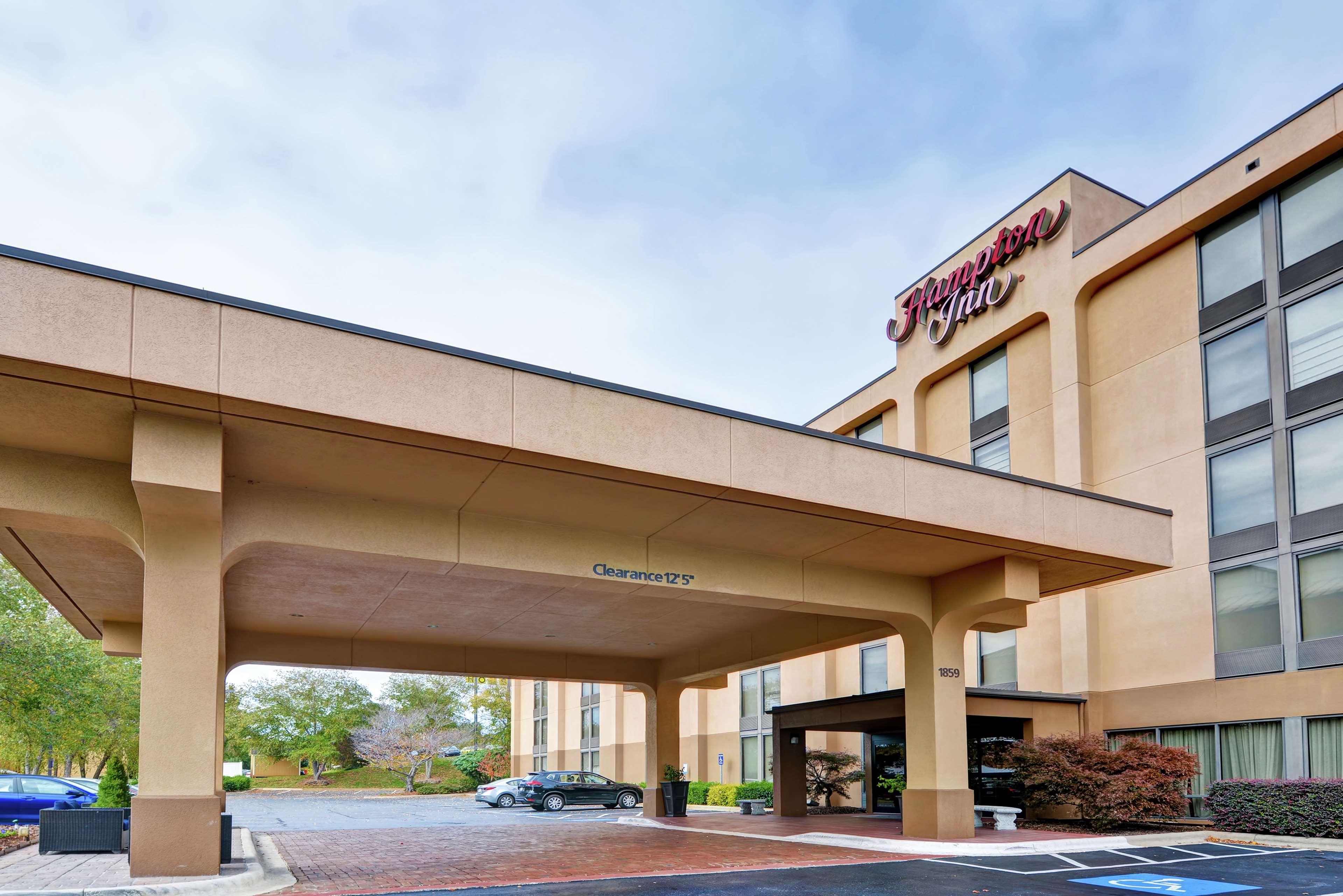 Hampton Inn Charlotte-Gastonia Bagian luar foto
