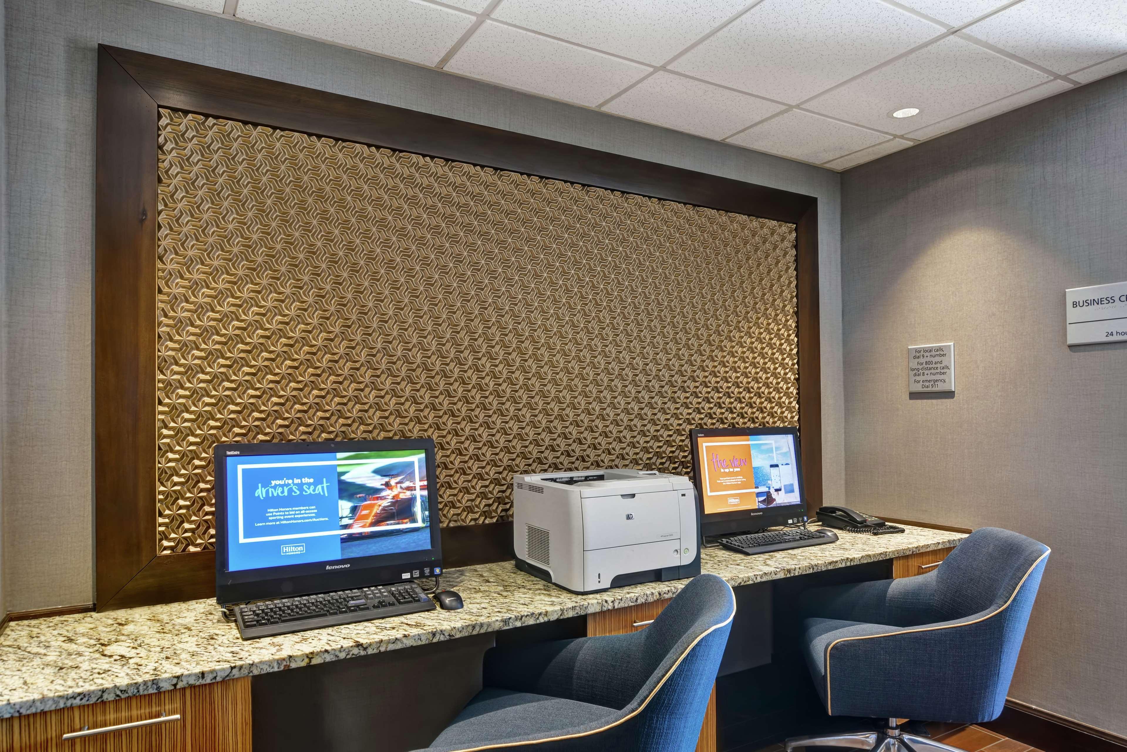 Hampton Inn Charlotte-Gastonia Bagian luar foto