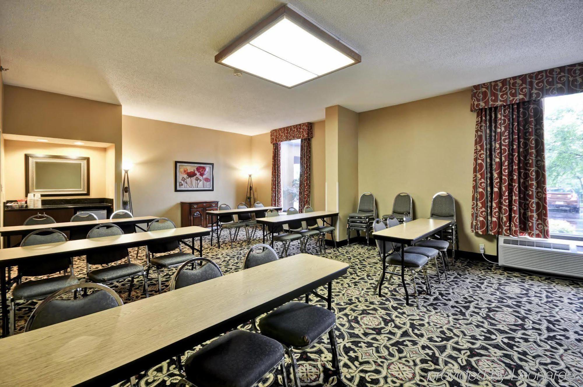 Hampton Inn Charlotte-Gastonia Bagian luar foto