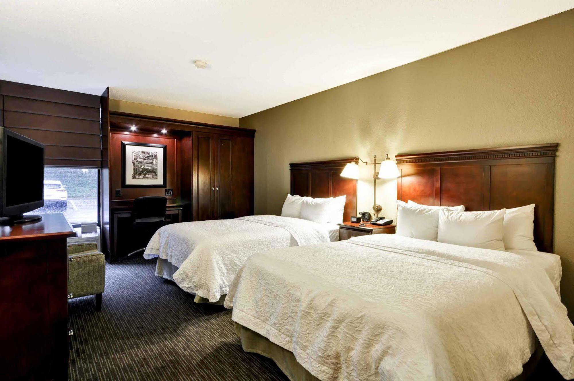 Hampton Inn Charlotte-Gastonia Bagian luar foto